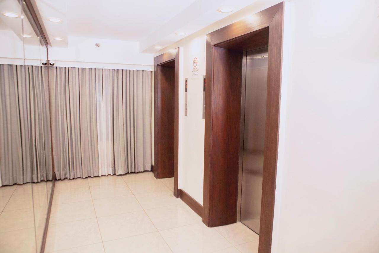 Отель The Charter House Макати Номер фото